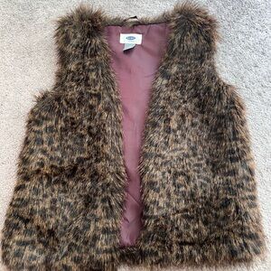 Old Navy Brown and Black Faux Fur Vest with Luxurious Texture